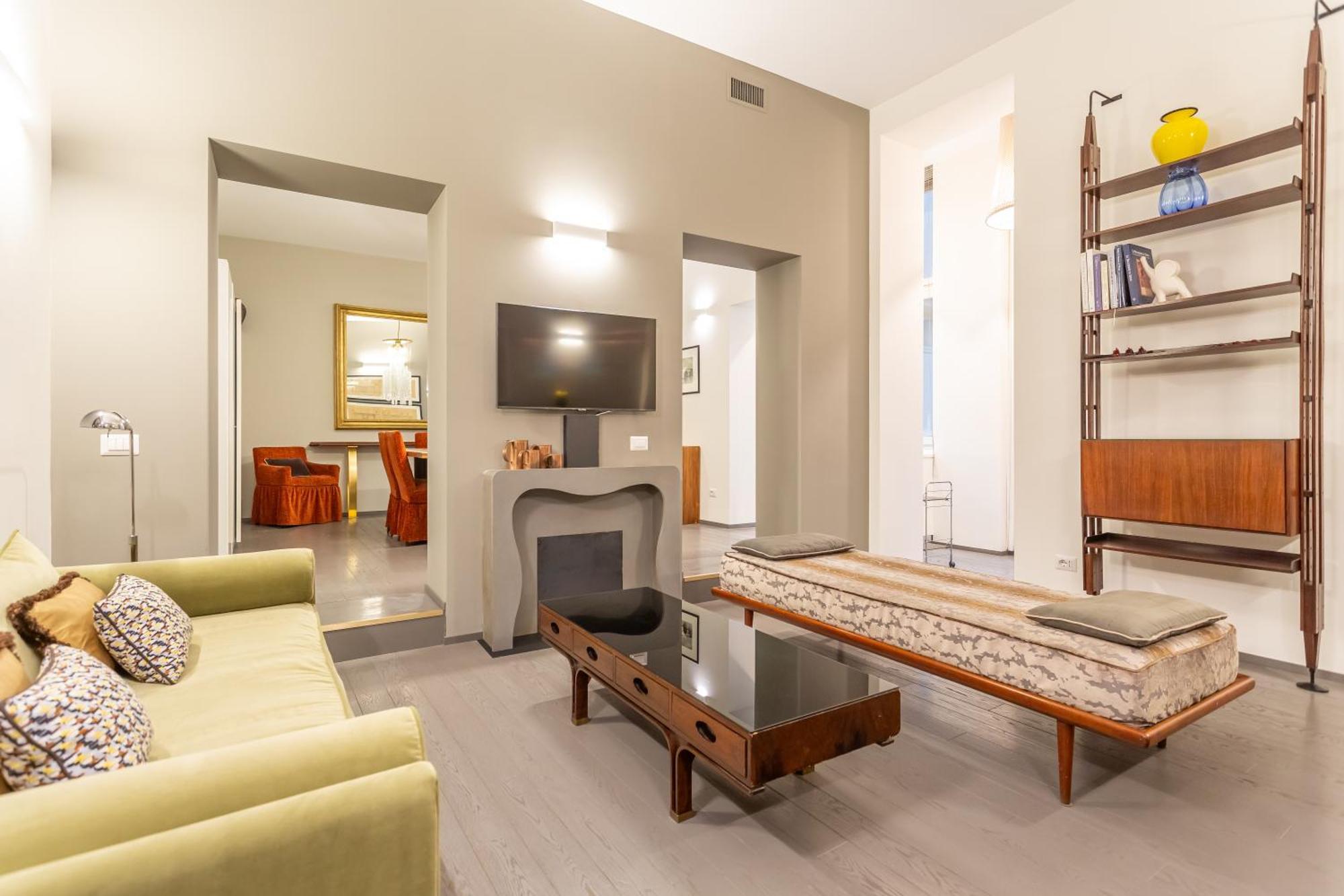 Spanish Steps Deluxe Apartment Рим Екстериор снимка